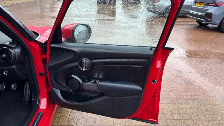 MINI Hatchback 1.5 Cooper Sport II 5dr Petrol Hatchback